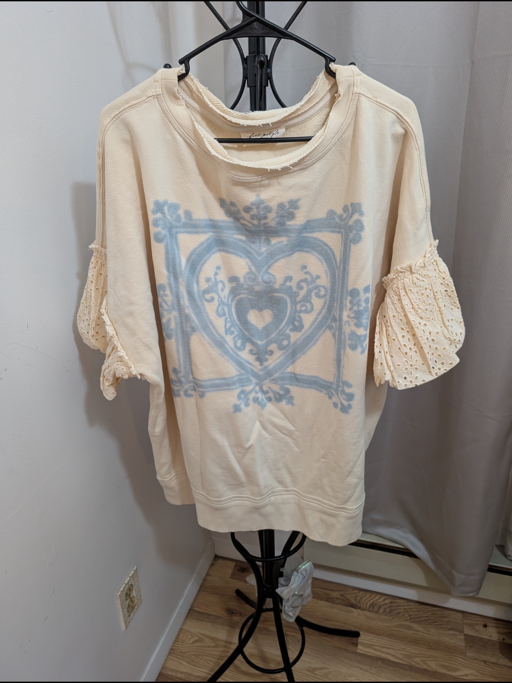 Free People Cream Pullover with Blue Heart Graphic Size Small
